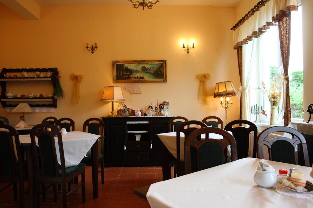 Osrodek Wczasowy Marysia Hotel Niechorze Exterior photo
